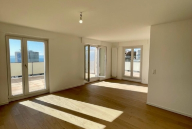 Très bel appartement de 6 pièces en attique – 150 m2 – avec terrasse