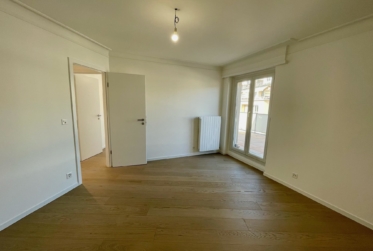 Très bel appartement de 6 pièces en attique – 150 m2 – avec terrasse