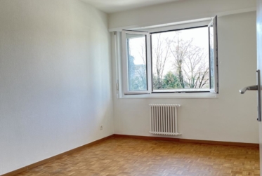 Lumineux appartement de 2.5 pièces au 1er étage