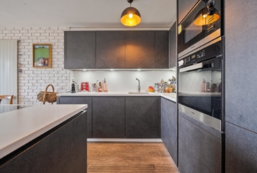 Charmant 3.5 pièces avec vue envoûtante sur le lac à Belmont-sur-Lausanne