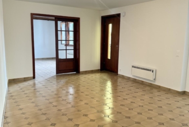 Bel appartement rénové avec jardin privatif