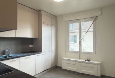 Lumineux appartement de 3.5 pièces entièrement rénové