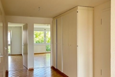 Appartement lumineux de 3 pièces avec terrasses à Crissier