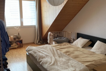 Appartement de 4,5 pièces en triplex dans les combles