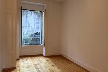 Bel appartement de 3.5 pièces proche du lac