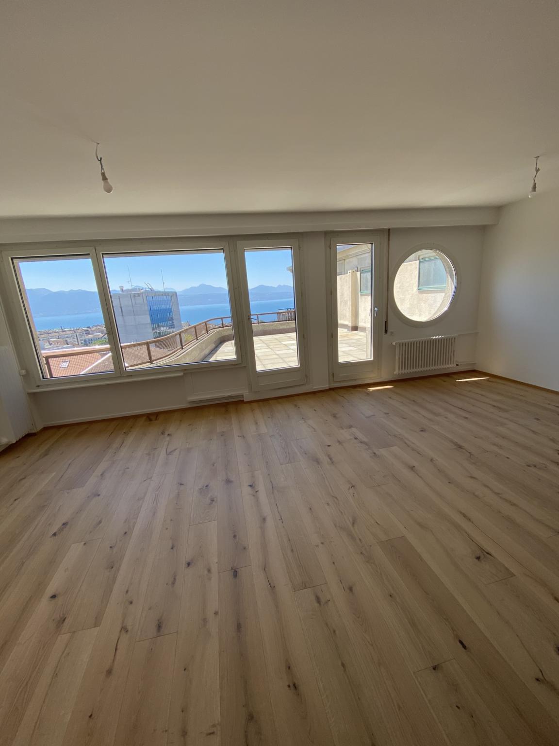 Magnifique appartement de 4 pièces entièrement rénové avec belle terrasse