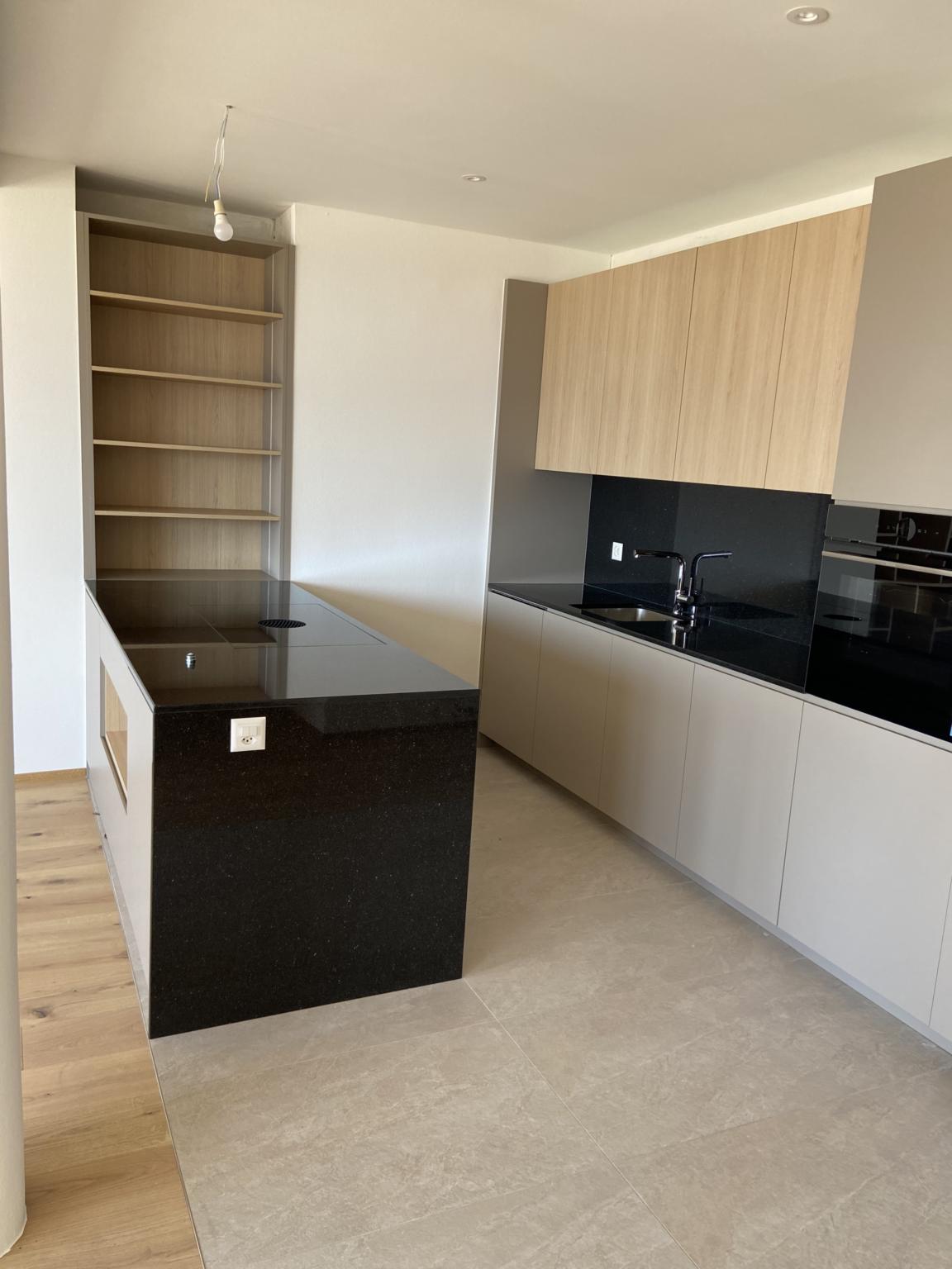 Magnifique appartement de 4 pièces entièrement rénové avec belle terrasse