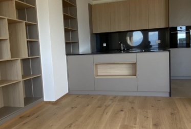 Magnifique appartement de 4 pièces entièrement rénové avec belle terrasse