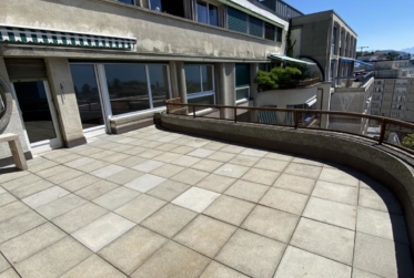 Magnifique appartement de 4 pièces entièrement rénové avec belle terrasse