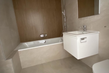 Magnifique appartement de 4 pièces entièrement rénové avec belle terrasse