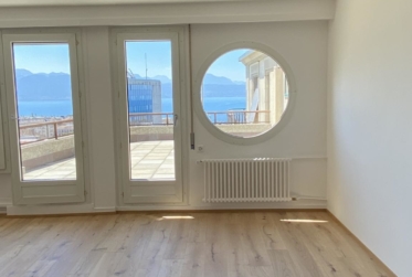Magnifique appartement de 4 pièces entièrement rénové avec belle terrasse