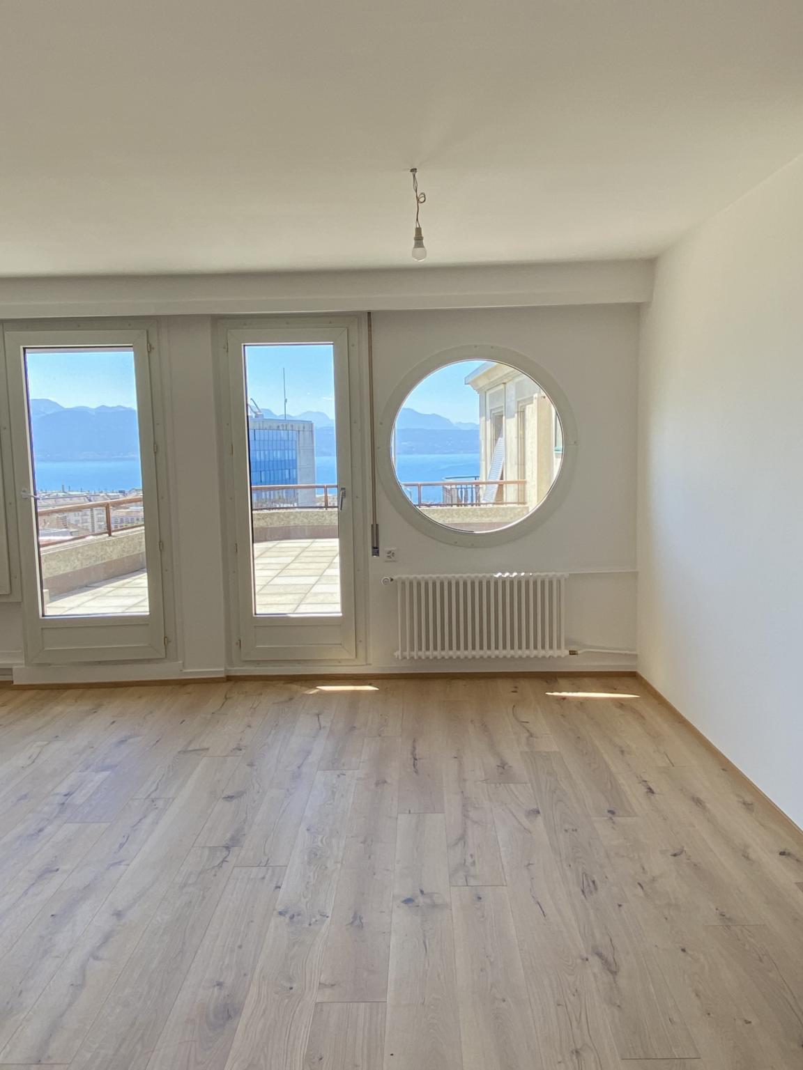 Magnifique appartement de 4 pièces entièrement rénové avec belle terrasse