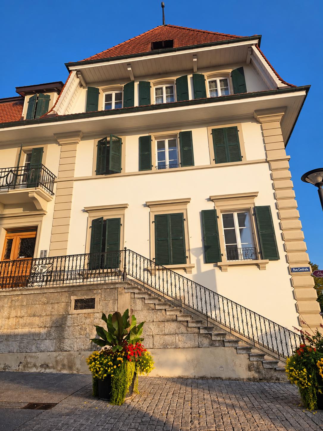 Magnifique duplex de 3 pièces au 2ème étage - Centre d'Avenches avec vue sur les arènes